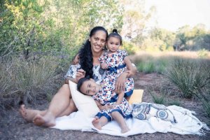 Darwin Photographer | Connie and her granddaughters